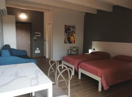 Montecarlo 여관 토르토나