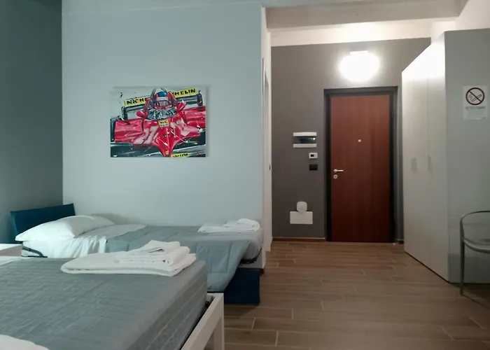 Montecarlo イン *