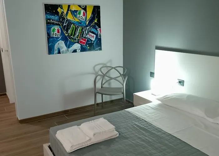 Montecarlo イン *